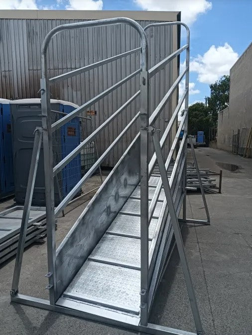Ramp Loader for sale in Tiaro QLD