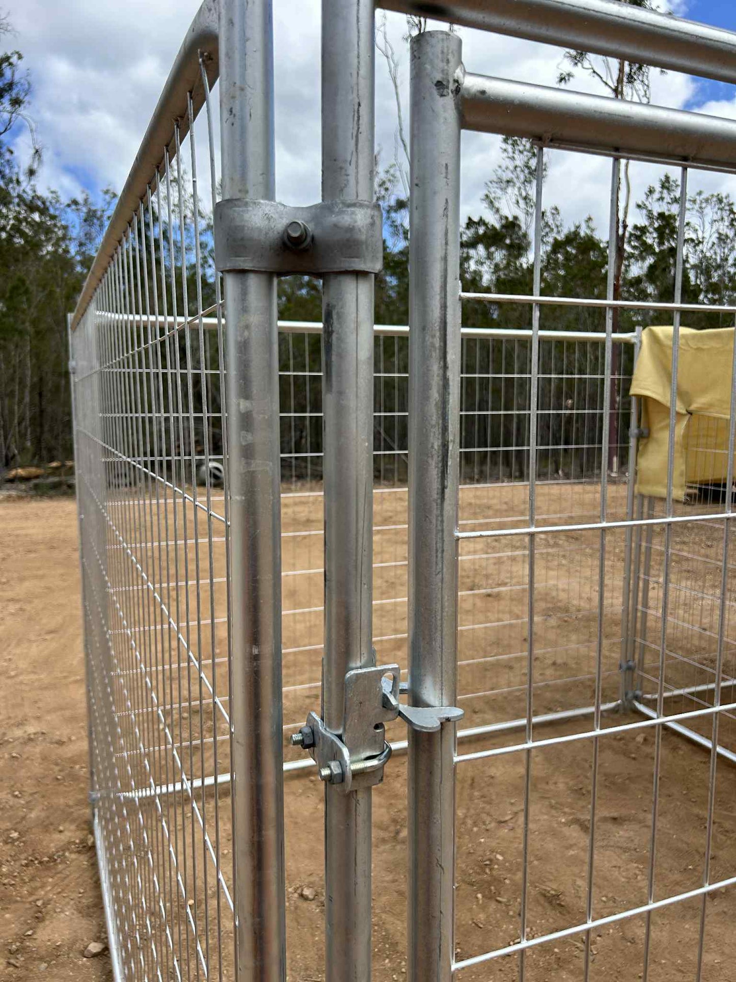 Galvanised Dog Panel H 1800mm x W 2400mm