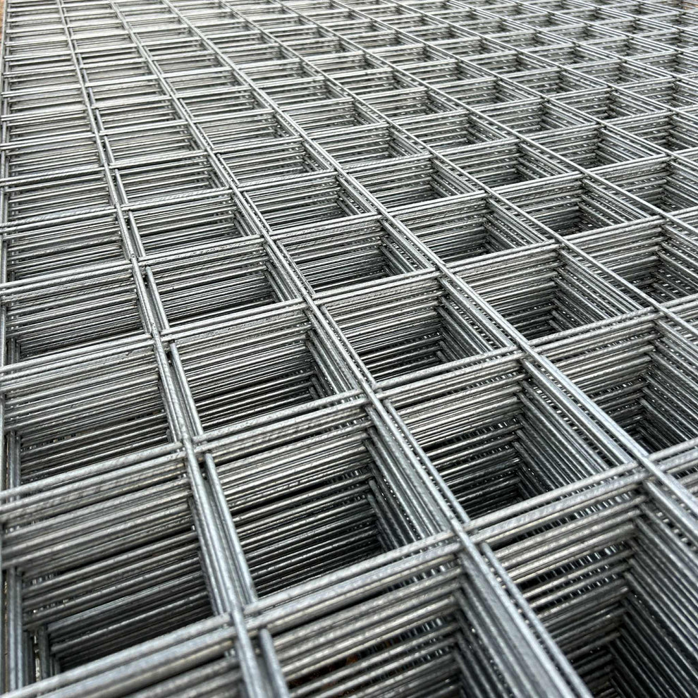 Galvanised Mesh - 100x100, 2400x1200, 4mm Thickness – Tiaro Steel & Rural