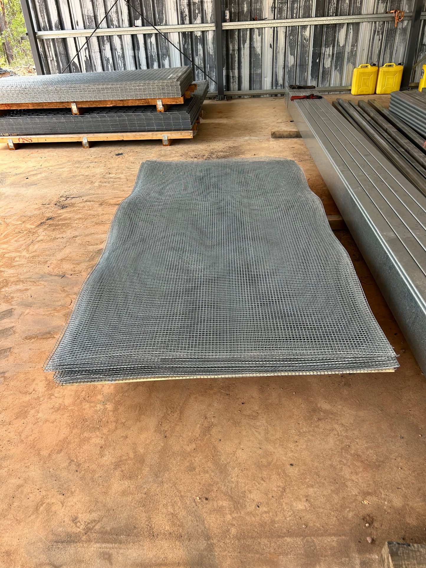 Galvanised Mesh - 12.7x12.7, 2400x1200, 0.63mm Thickness