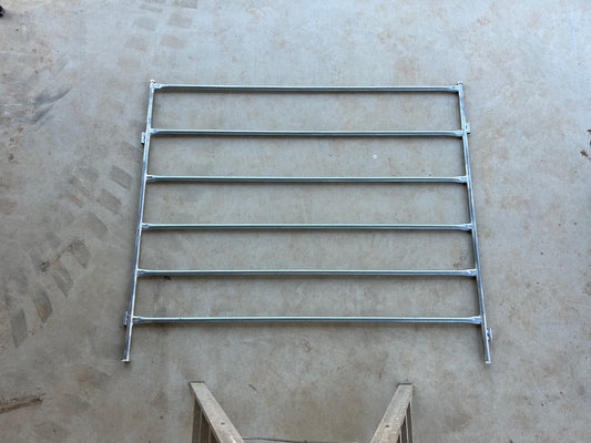 6 Rail Horse Panel 1810H x 2100W