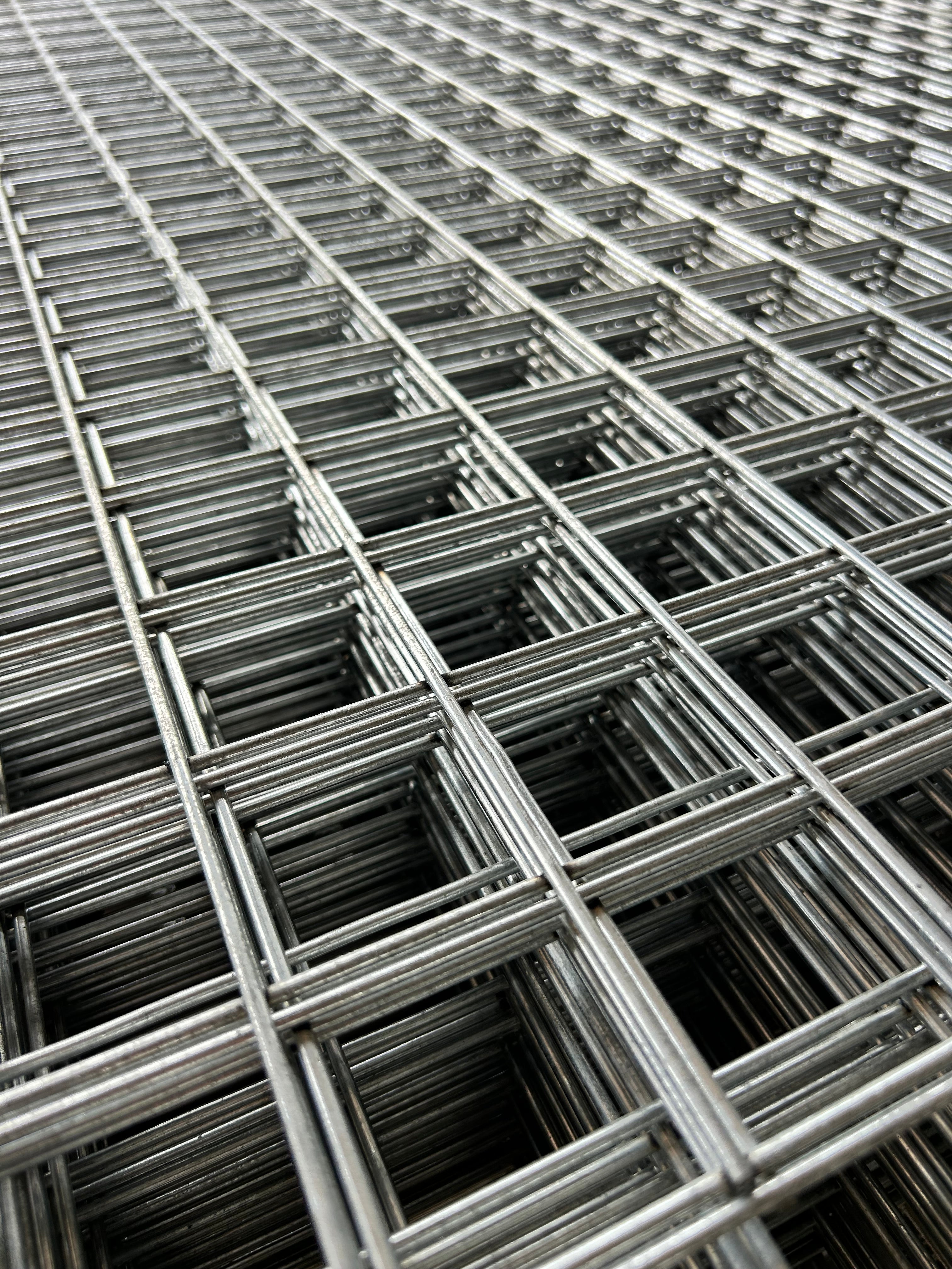 Galvanised Mesh - 50x50, 2400x1200, 3.15mm Thickness – Tiaro Steel & Rural