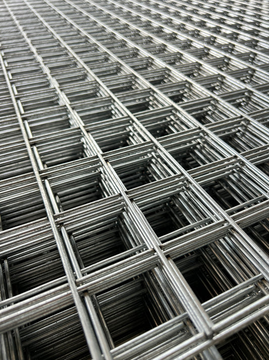 Galvanised Mesh 50x50 2400x1200 4mm thickness