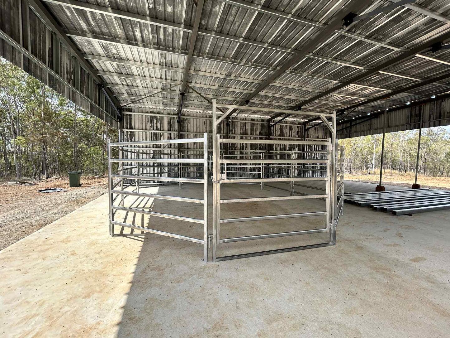 Heavy Duty Cattle Gate - 2260mm H x 2100mm W