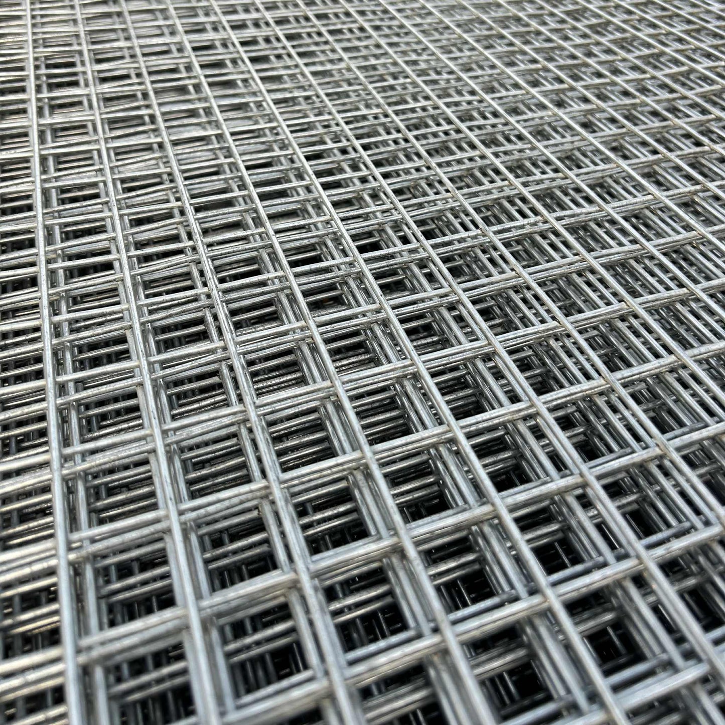Galvanised Mesh 25x25 2400x1200 2.5mm thickness