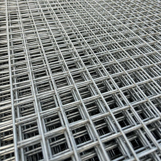 Galvanised Mesh 25x25 2400x1200 2.5mm thickness