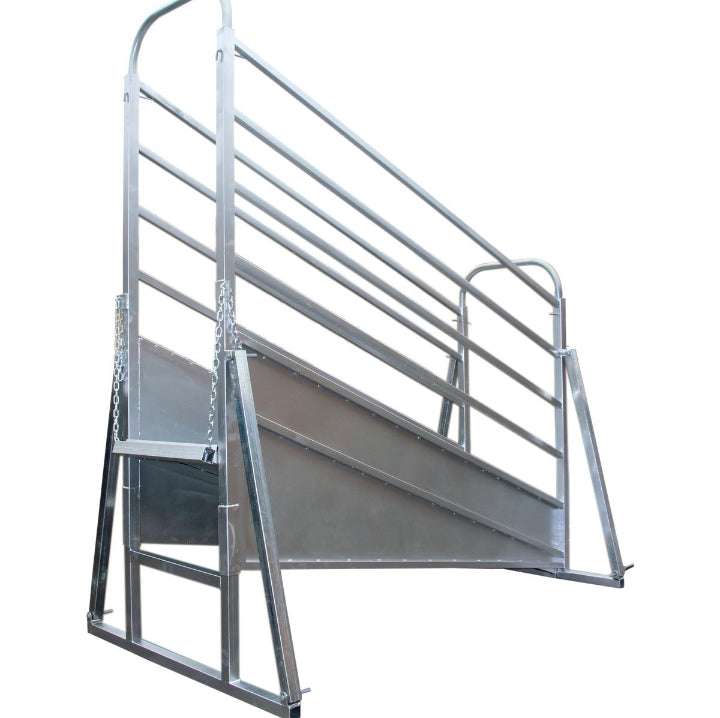 Adjustable Cattle Ramp